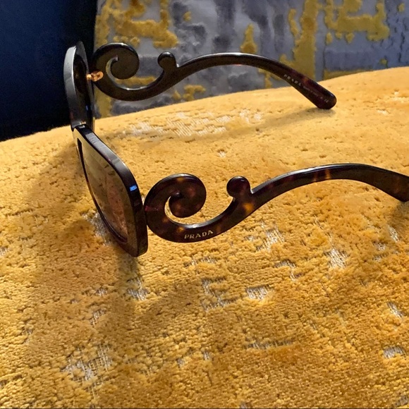 Prada Sunglasses. - Picture 3 of 6
